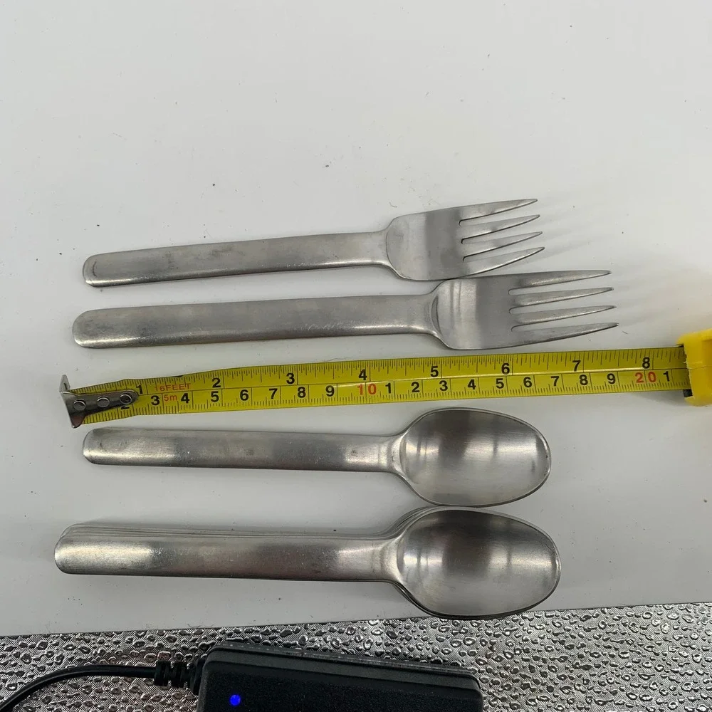 Retroneu 18/8 Stainless Steel Flatware Set‎ 8pc Forks Spoons Korea MCM